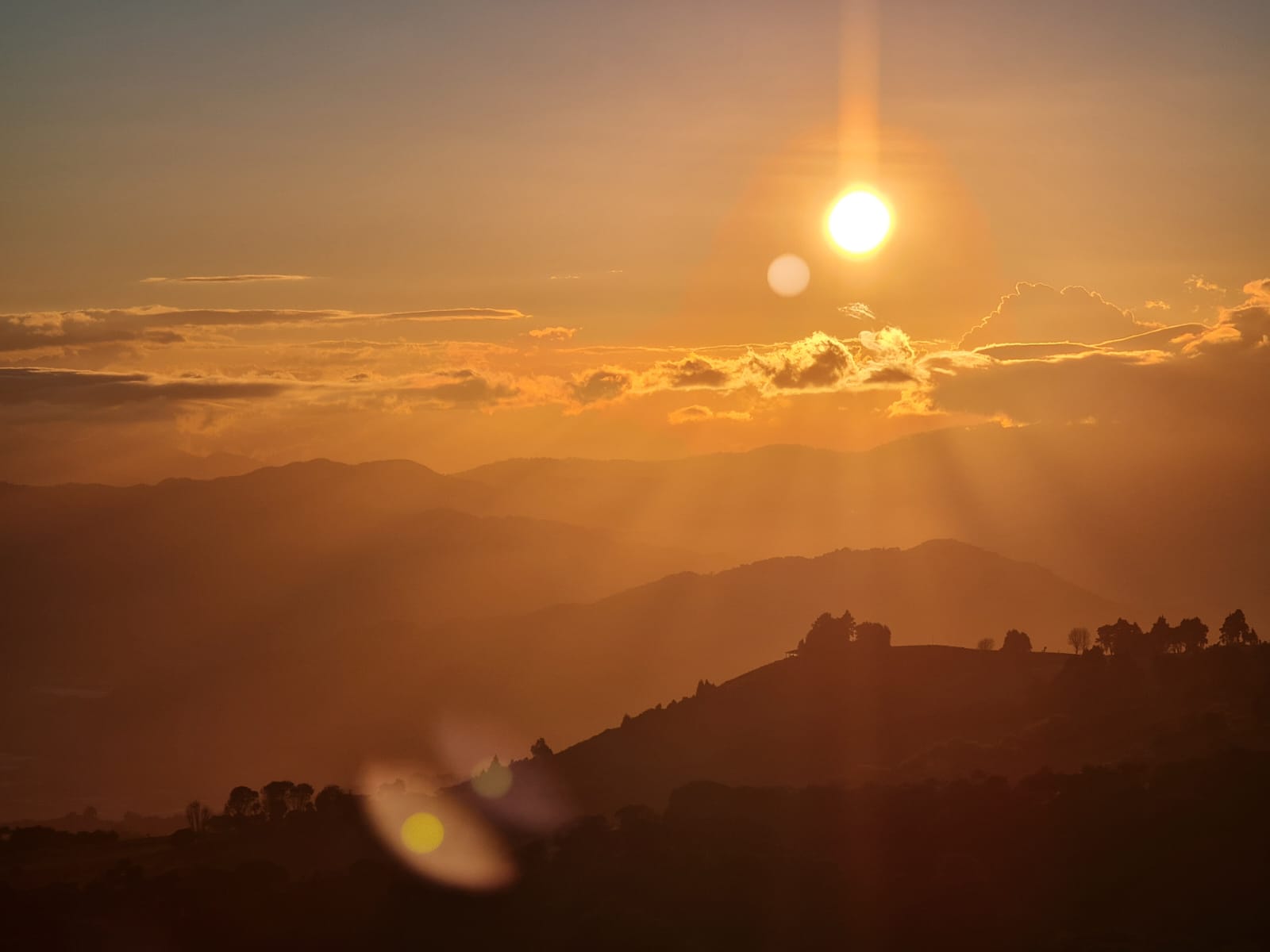 Atardecer Cráter la Olla y Sanatorio Durán - Imagen 6